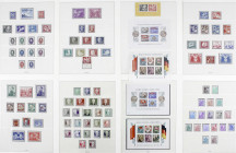 Briefmarken
Lots und Sammlungen
Deutschland (alphabetisch)
DDR 1949-1990 **: Komplette postfrische Qualitätssammlung inkl. Karl-Marx-Blöcke in 6 ho...