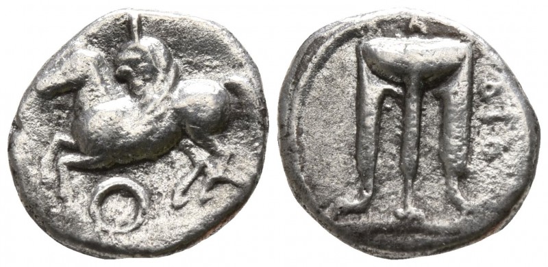 Bruttium. Kroton circa 430-420 BC.
Triobol AR

10mm., 1,26g.

Tripod / Pega...