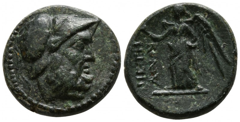 Bruttium. Petelia circa 216-204 BC.
Bronze Æ

15mm., 3,28g.

Helmeted head ...