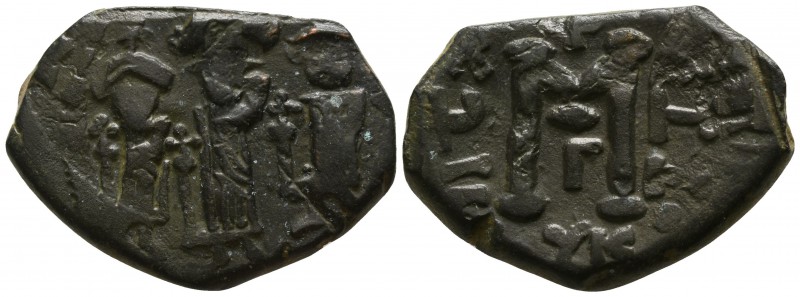 Heraclius & H.Constantine & Martina AD 610-641. Cyprus
Follis Æ

22mm., 6,51g...