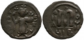 Early Caliphate AD 636-660. Uncertain mint. Fals AE. Imitative series.