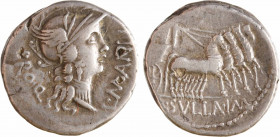 Manlia, denier, Rome, 82 av. J.-C
A/L MANLI PRO Q
Tête casquée de Rome à droite
R/A l'exergue, L SVLLA IM
L. Cornelius Sulla dans un quadrige à dr...