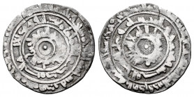 Other Islamic coins. Al-Mu´izz. Dirham. 358 H. Al-Mansuriya. Fatimids. (Nicol-type A 452). Ag. 1,39 g. VF. Est...50,00. 


SPANISH DESCRIPTION: Otr...