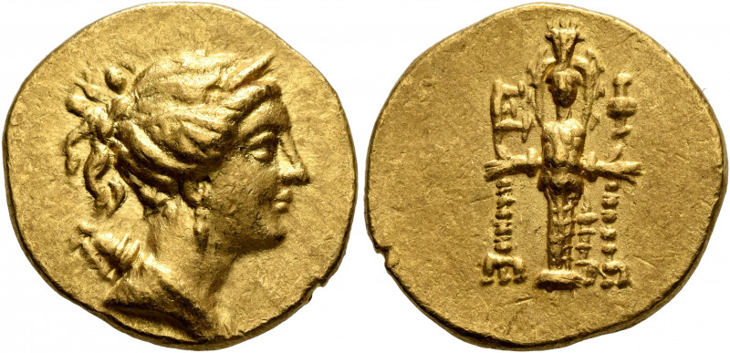 IONIA. Ephesos. Circa 122/1-121/0. Stater (Gold, 20 mm, 8.41 g, 12 h). Draped bu...