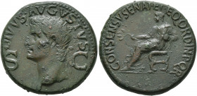 Divus Augustus, died AD 14. Dupondius (Orichalcum, 28 mm, 16.07 g, 5 h), Rome, struck under Gaius (Caligula), 37-41. DIVVS•AVGVSTVS / S - C Radiate he...