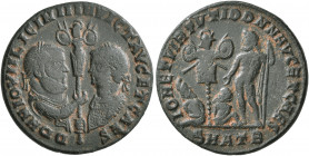 Licinius I, 308-324. Follis (Bronze, 21 mm, 4.18 g, 11 h), with Licinius II. Antiochia, 320-321. D D N N IOVII LICINII INVICT AVG ET CAES Half-length ...