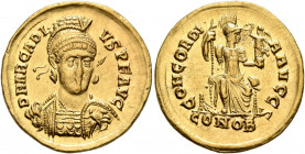 Arcadius, 383-408. Solidus (Gold, 20 mm, 4.37 g, 5 h), Constantinopolis, 397-402. D N ARCADI-VS P F AVG Pearl-diademed, helmeted and cuirassed bust of...