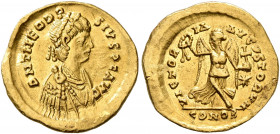 Theodosius II, 402-450. Tremissis (Gold, 14 mm, 1.32 g, 6 h), Constantinopolis, 430-440. D N THEODO-SIVS P F AVG Pearl-diademed, draped and cuirassed ...