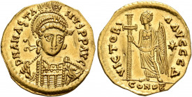Anastasius I, 491-518. Solidus (Gold, 20 mm, 4.22 g, 5 h), Constantinopolis, 491-498. D N ANASTASIVS P P AVG Pearl-diademed, helmeted and cuirassed bu...