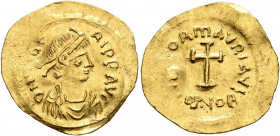 Maurice Tiberius, 582-602. Tremissis (Gold, 17 mm, 1.47 g, 5 h), Constantinopolis. D N TIbЄRI P P AVG Pearl-diademed, draped and cuirassed bust of Mau...