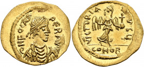 Phocas, 602-610. Semissis (Gold, 19 mm, 2.14 g, 7 h), Constantinopolis, 607-610. δ N FOCAS PЄR AVG Pearl-diademed, draped and cuirassed bust of Phocas...