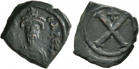 Phocas, 602-610. Dekanummium (Bronze, 18 mm, 2.65 g, 7 h), Constantinopolis. [δ m FO]-CA PЄRP Crowned, draped and cuirassed bust of Phocas facing. Rev...