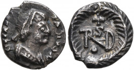 OSTROGOTHS. Theoderic, 493-526. 1/4 Siliqua (Silver, 10 mm, 0.63 g, 6 h), in the name of Anastasius (491-518). Rome, 493-518. D N ANASTASIVS AV Pearl-...