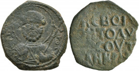 CRUSADERS. Antioch. Tancred, regent, 1101-1112. Follis (Bronze, 23 mm, 4.72 g, 4 h). Ο / ΠΕ-Τ/P/O/C Nimbate bust of St. Peter facing, raising his righ...