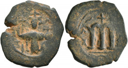 ISLAMIC, Time of the Rashidun. Pseudo-Byzantine types. Fals (Bronze, 22 mm, 3.40 g, 6 h), imitating a EN T૪TO NIKA follis of Constans II, uncertain mi...