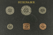 Overzeese Gebiedsdelen - Suriname - Proofset 1988 met 1, 5, 10, 25, 100 en 250 Cent (KM PS6) in cassette British Royal Mint, oplage 1500 stuks