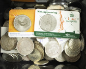 Doosje zilveren munten Juliana en Beatrix, ook wat Euro's
