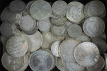 Lotje zilveren munten Juliana en Beatrix