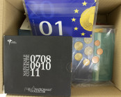 Doos met BU-sets, thema-sets (met zilv. penning), coincards met 5 euromunten en iets divers
