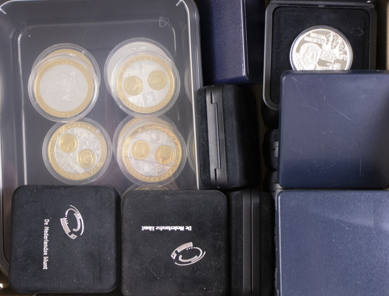 Netherlands - Doosje moderne zilveren penningen wb. Proof