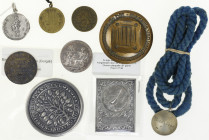Netherlands - Doosje penningen w.o. zilver, o.a. steunpenningen, Beloningspenning De Bilt, draagteken Chr. Nat. Werkmans Bond (1894), Paul Kruger, Uiv...