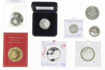 Netherlands - Lot van ca. 8 zilveren penningen w.o. Willem-Alexander door Verbon en Rotterdam 1340-1990
