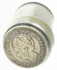 Varia - (Munt)sieraden - Cilindervormig zilverkleurig doosje met deksel, aan de zijkant gegraveerd 'I COR 13 / DE LIEFDE IS' en meesterteken GSV, op h...