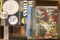 Varia - Literatuur - Buitenland - Krause World Coins 1901-2000 (2006) nieuwstaat, 8x veilingcatalogi Schulman 2015-2018 w.o. 350 SELECTIE, 4x dito Lau...