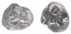 Persis - Rulers under Parthian sovereignty, 100 BC - end of 1st cent AD - Nambed (Namopat) - AR Obol (0.42 g), Bust with flat diademed hair-dress to l...