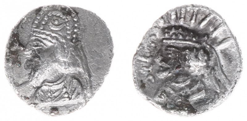 Persis - Vādfradād V dynasty, late 1st cent-211 AD - Mančhīr I - AR Hemidrachm (...