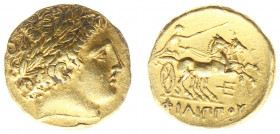 Kingdom of Macedonia - Philip II (359-336 BC) - AV Stater (Pella c 340-328 BC, 8.66 g) - Laureate head of Apollo right / ΦIΛIΠΠOY Charioteer driving g...