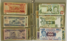 Afrika - Collection banknotes Africa including Algeria, French West Africa, Kenya, etc.