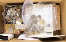 World - Box various world coins in small boxes and bags incl. silver