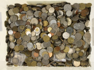 World (cannot be shipped) - Plastic box with 10 kg various world coins including silver and current/exchangeable coins