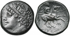 SICILE, SYRACUSE, Hiéron II (275-216), AE bronze. D/ T. diad. à g. R/ Cavalier au galop à d. En dessous, N. A l''ex., IEPΩΝΟΣ. SNG ANS 936-939. 17,97g...