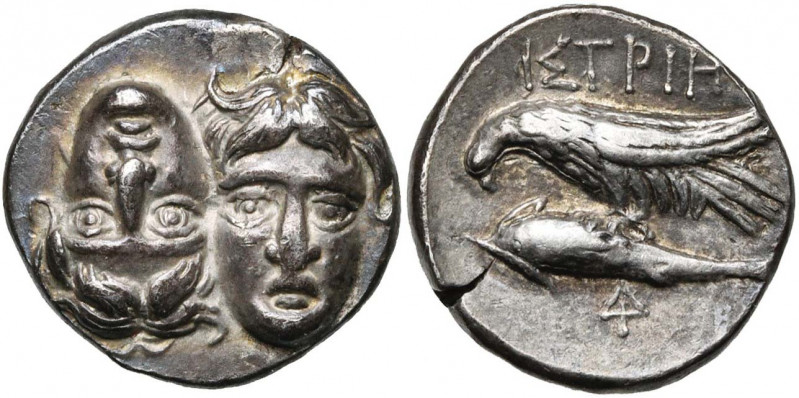 MESIE, ISTROS, AR drachme, vers 350 av. J.-C. D/ Deux t. masc. de f. tête-bêche,...