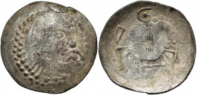 TRANSYLVANIE, bill. tétradrachme scyphate, 1er s. av. J.-C. Type de Temesesti à la tête d''Héraclès. D/ T. tournée à d., coiffée de la peau de lion. R...