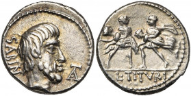 L. Titurius Sabinus, AR denier, 89 av. J.-C., Rome. D/ SABIN T. du roi Tatius barbu à d. A g., SABIN. A d., . R/ L TITVRI L''enlèvement des Sabines. ...