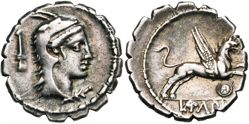 L. Papius, AR denier, 79 av. J.-C., Rome. D/ T. de Junon Sospita à d. Derrière, ...