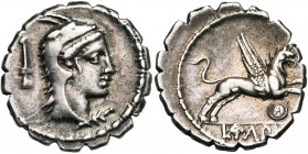 L. Papius, AR denier, 79 av. J.-C., Rome. D/ T. de Junon Sospita à d. Derrière, un sceptre (?). R/ Griffon galopant à d. Dessous, bouclier rond. A l''...