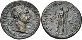 TRAJAN (98-117), AE sesterce, 104-111, Rome. D/ IMP CAES NERVAE TRAIANO AVG GER DAC PM TR P COS V PP T. l. à d. R/ SPQR OPTIMO-PRINCIPI/ SC L''empereu...