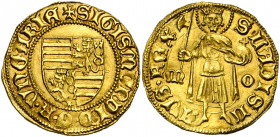 HONGRIE, Sigismond de Luxembourg (1387-1437), AV florin d''or, vers 1405, Buda. D/ Ecu écartelé de Bohême-Hongrie. R/ ·S· LADISL-AVS· REX Saint Ladisl...