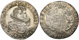 BRABANT, Duché, Albert et Isabelle (1598-1621), AR ducaton, 1620, Bruxelles. D/ B. accolés des archiducs à d. R/ Ecu couronné, tenu par deux lions, au...