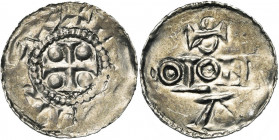 BASSE-LOTHARINGIE, AR denier, à partir de 925, atelier mosan. Imitation du denier de Cologne au nom d''Henri Ier, roi (919-936). D/ Croix cantonnée de...