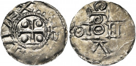 BASSE-LOTHARINGIE, AR denier, à partir de 925, atelier mosan. Imitation du denier de Cologne au nom d''Henri Ier, roi (919-936). D/ Croix cantonnée de...
