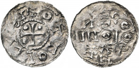 BASSE-LOTHARINGIE, AR denier, atelier mosan. Imitation des deniers de Cologne au nom d''Otton Ier et Brunon (962-965). D/ + OTTO VCVI Croix cantonnée...