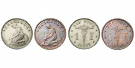 BELGIQUE, Royaume, Albert Ier (1909-1934), lot de 2 essais de 1 franc: 1922FR (nickel, Dupriez, 2159), 1934FR (bronze rosé, Bogaert 2518B2 var.).
Sup...