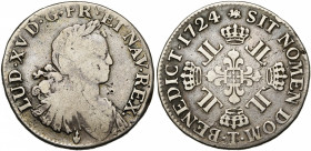 FRANCE, Royaume, Louis XV (1715-1774), AR écu aux huit L, 1724T, Nantes. D/ B. jeune, l., dr. et cuir. à d. R/ Croix formée de quatre lis couronnés, c...