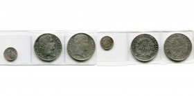 FRANCE, Napoléon Ier (1804-1814), lot de 3 p.: demi-franc, 1810A; 5 francs, 1808A et 1809A (nettoyés). Gad. 399, 583, 584.
Très Beau (Very Fine)
