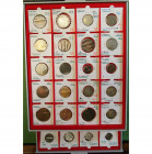 lot de 40 p., dont: Espagne, Philippe V, 2 reales 1724J, Séville; Isabelle II, 4 reales 1848CL, Madrid; 40 centimos 1865 et 1866, Madrid; Gouvernement...